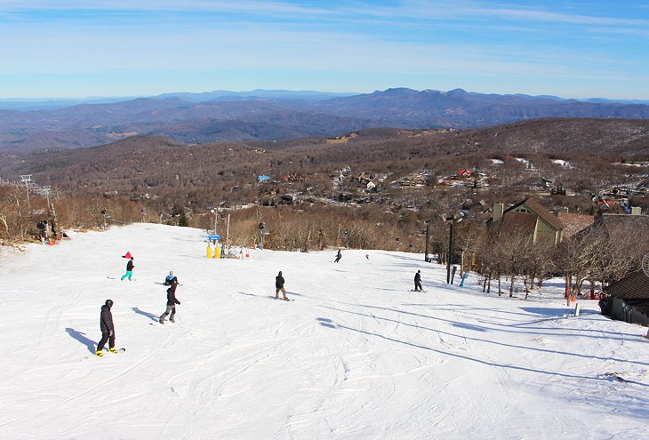 View from upper deck at Beech Mountain