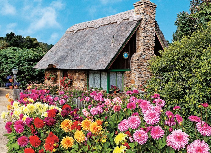 Fairy-tale cottage in Carmel