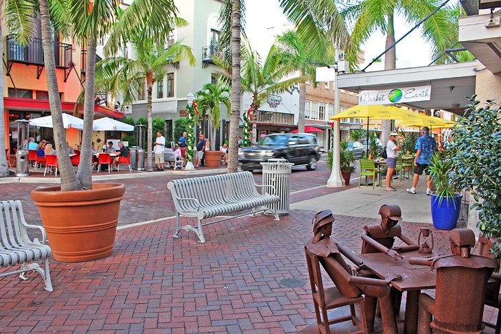 First Street in River District