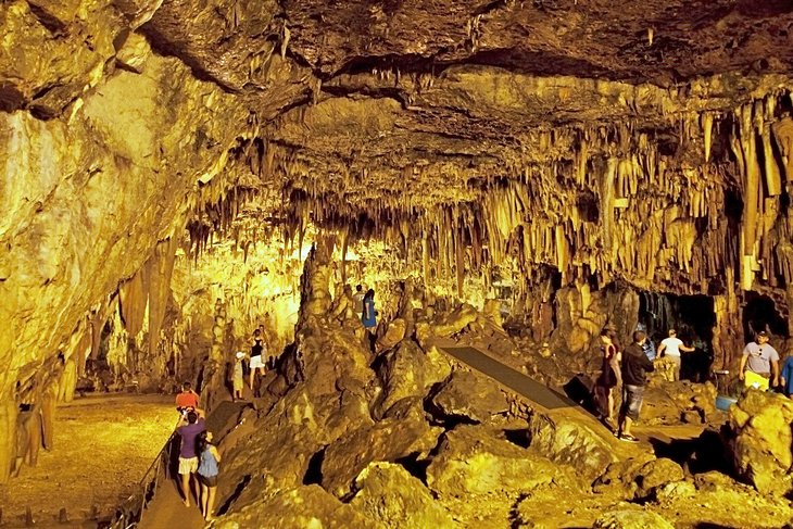 Grotte de Drongarati
