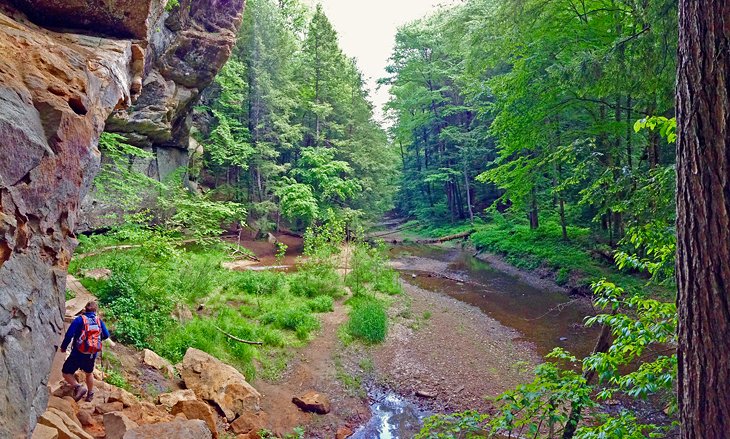 Senderismo en la región de Hocking Hills