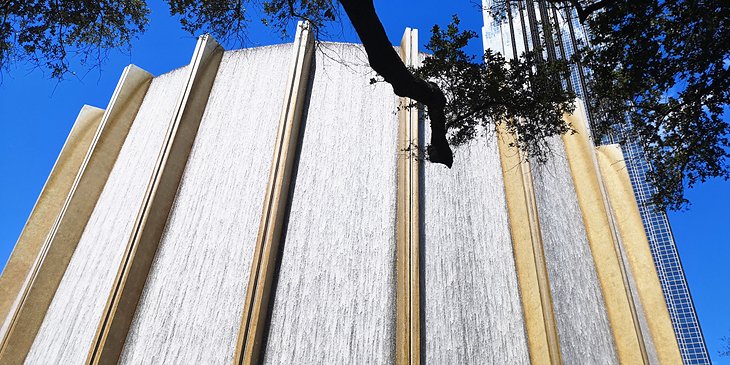 Waterwall Park