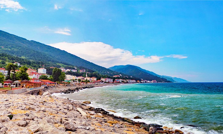 A rocky Inebolu beach