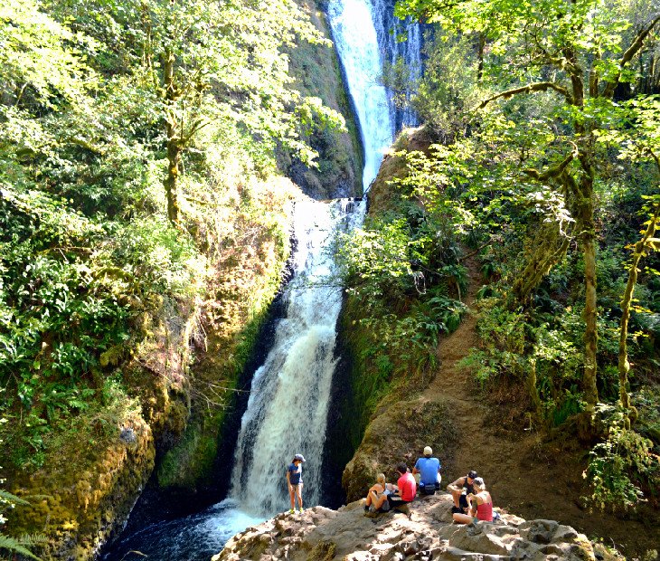 Bridal Veil Falls along the Columbia River Scenic Byway