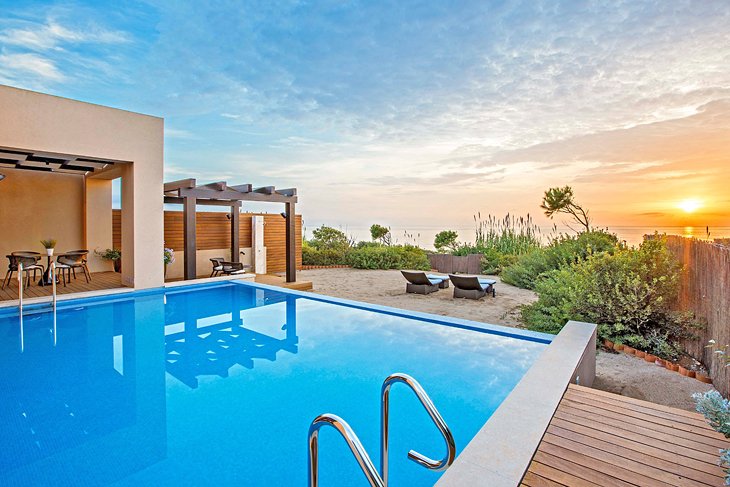 Photo Source: The Romanos, A Luxury Collection Resort
