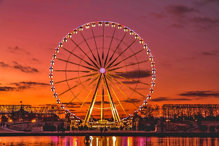 The Wheel of Brisbane at sunset