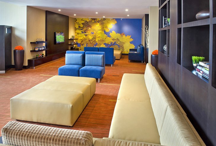 Photo Source: Courtyard by Marriott Niagara Falls