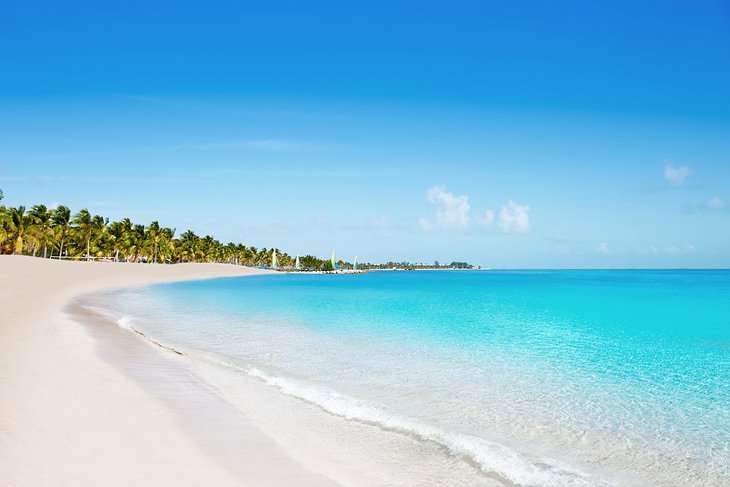 Crystal-clear water at Smathers Beach