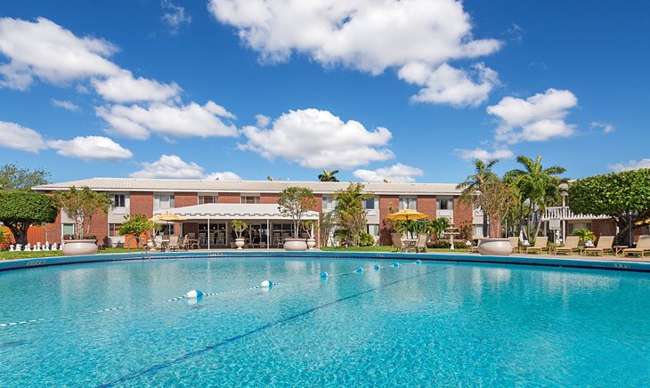Photo Source: Best Western Palm Beach Lakes