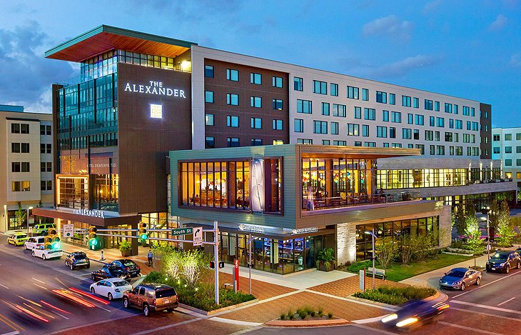 15 Top Rated Hotels In Indianapolis Planetware - 