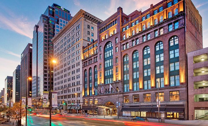 18 hoteles mejor calificados en Cleveland
