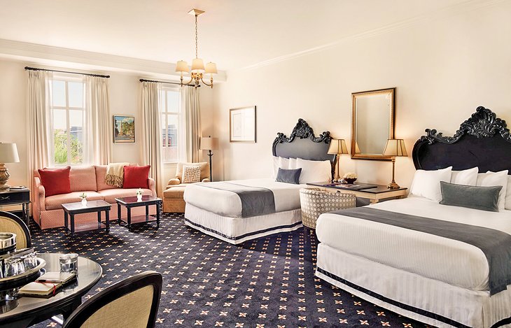 Source de la photo : French Quarter Inn