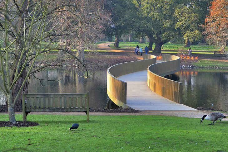 Sackler Crossing