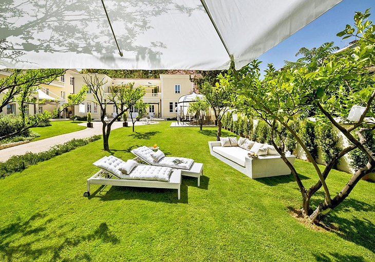 Photo Source: Hotel Villa Fanny