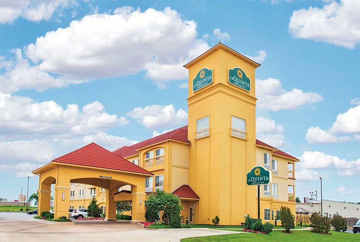 Source de la photo : La Quinta Inn & Suites Tulsa Airport / Expo Square