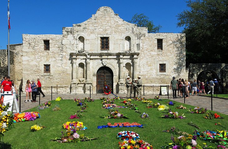 The Alamo, Top 9 Rated Tourist Attractions in Texas