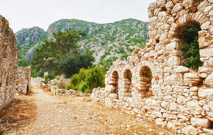 Ruines du mur de la ville de Troie II