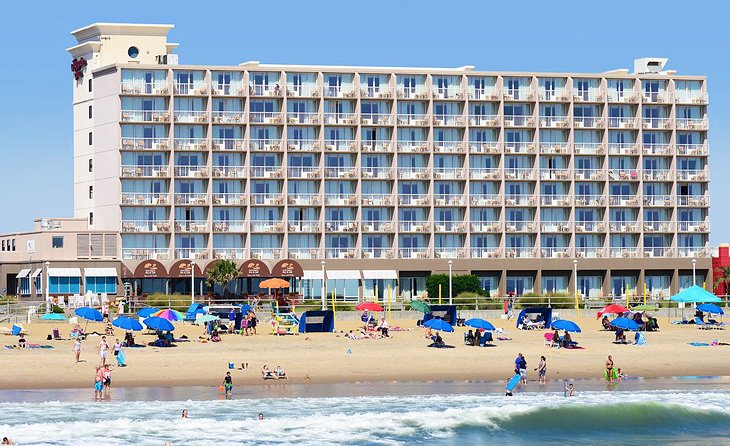 21 Best Hotels In Virginia Beach Planetware