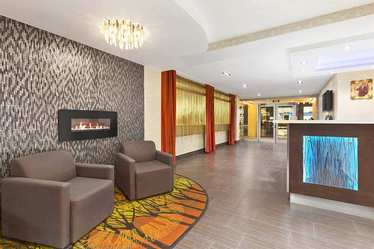 Photo Source: Days Inn by Wyndham Ottawa