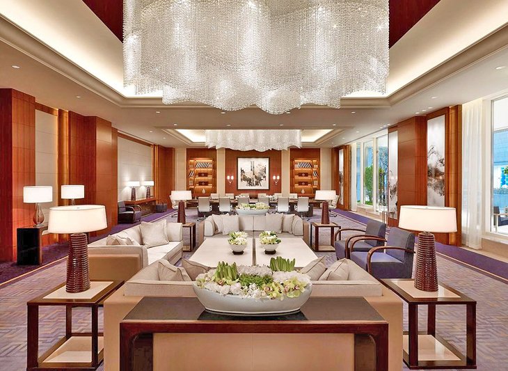 Source photo : Pudong Shangri-La, Shanghai Est
