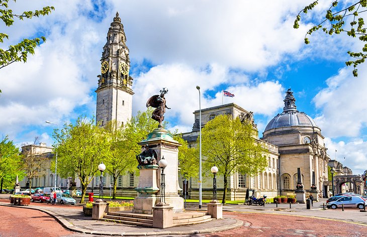 City Hall, Cardiff