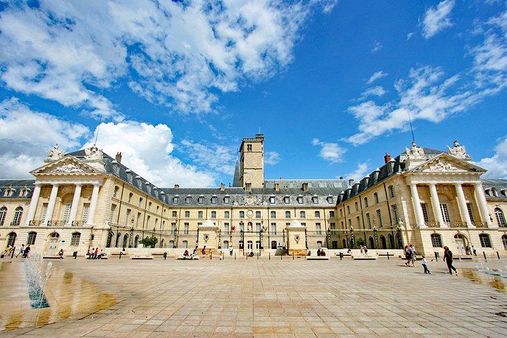 tourist attractions in dijon