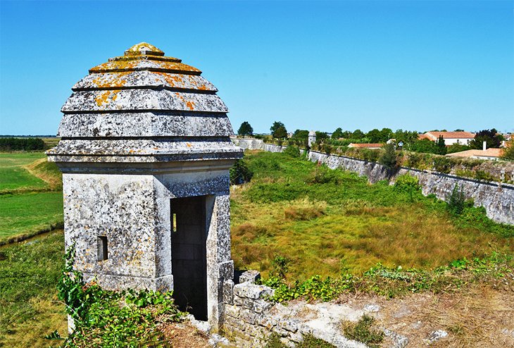 28 atracciones principales y hermosos pueblos en Poitou-Charentes