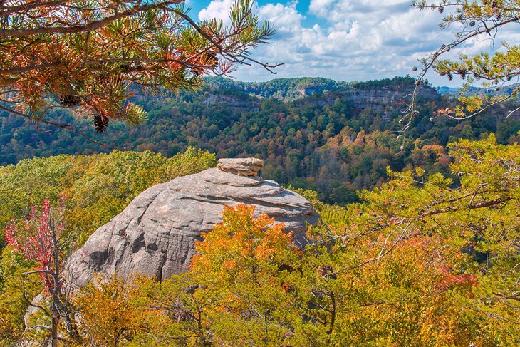 Courthouse Rock at the Red River Gorge