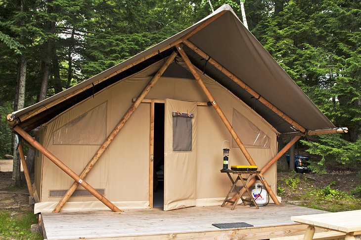 12 campamentos mejor calificados en New Hampshire