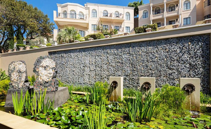 Photo Source: Four Seasons Hotel The Westcliff Johannesburg