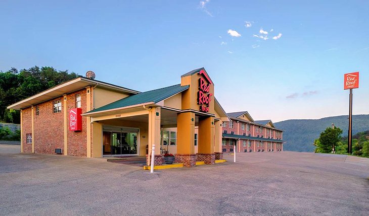 Photo Source: Red Roof Inn Chattanooga - Lookout Mountain