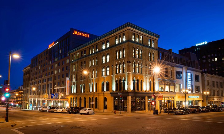 19 Mejores Hoteles en Milwaukee, WI 19 Mejores Hoteles en Milwaukee, WI