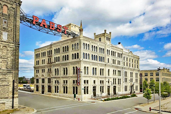 19 Mejores Hoteles en Milwaukee, WI 19 Mejores Hoteles en Milwaukee, WI