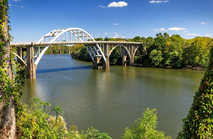 Edmund Pettus Bridge