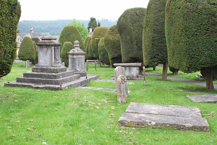 St. Mary's churchyard, Painswick