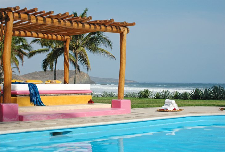 Photo Source: Las Alamandas