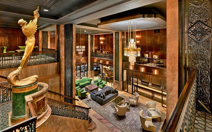 Source photo : Hôtel Phillips Kansas City, Collection Curio by Hilton