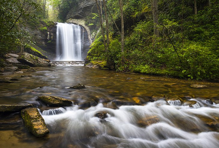 11 cascadas mejor valoradas en Carolina del Norte