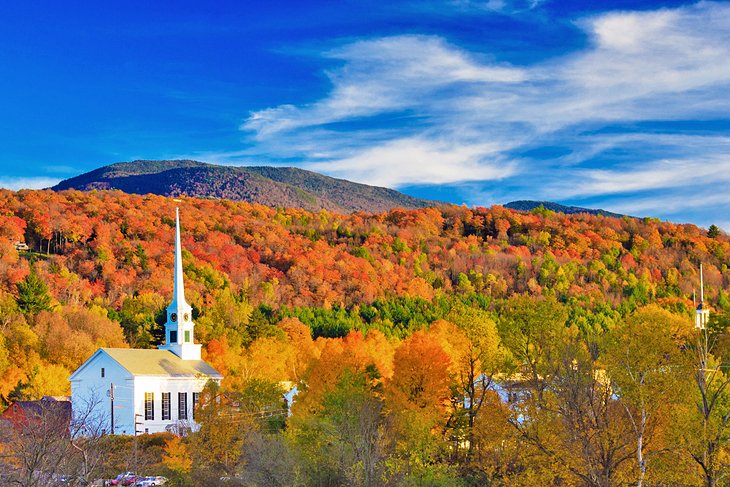 Autumn colors in Stowe
