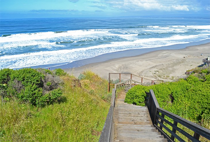 Manresa Uplands State Beach