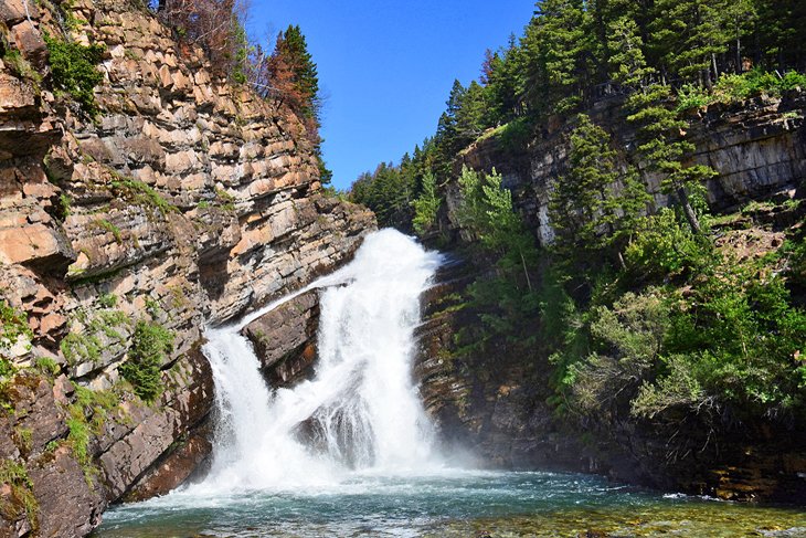 Cameron Falls, Hidden Lake Territorial Park