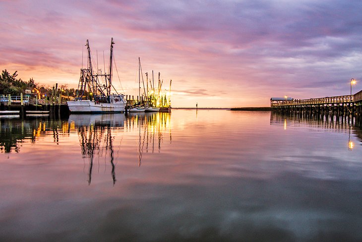 Sunset over Shem Creek in Mount Pleasant, South Carolina