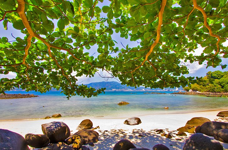 14 playas mejor valoradas en Phuket