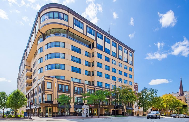 18 hoteles mejor calificados en el centro de Madison, WI 18 hoteles mejor calificados en el centro de Madison, WI