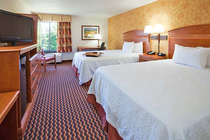 Los 12 mejores hoteles cerca del Aeropuerto de Milwaukee (MKE) Los 12 mejores hoteles cerca del Aeropuerto de Milwaukee (MKE)