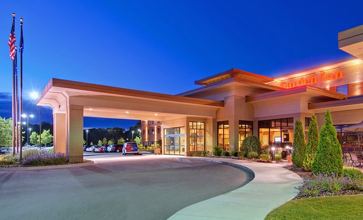 Los 12 mejores hoteles cerca del Aeropuerto de Milwaukee (MKE) Los 12 mejores hoteles cerca del Aeropuerto de Milwaukee (MKE)