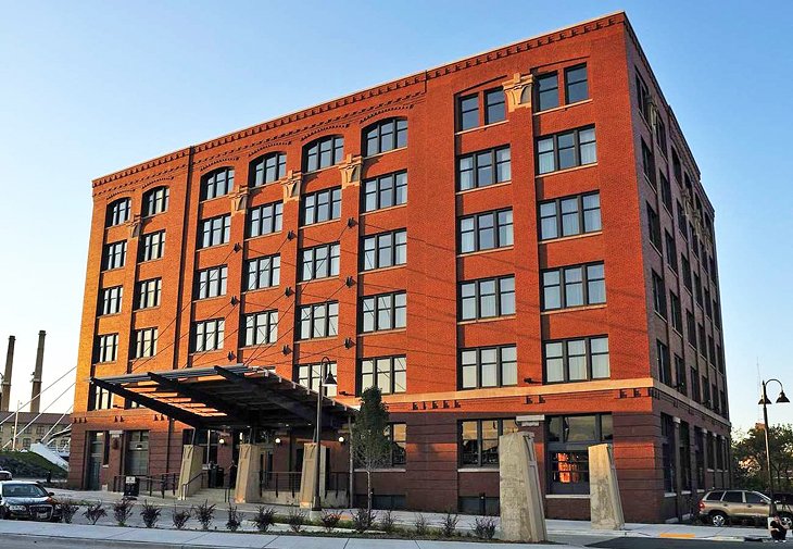 Los 12 mejores hoteles cerca del Aeropuerto de Milwaukee (MKE) Los 12 mejores hoteles cerca del Aeropuerto de Milwaukee (MKE)