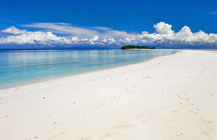 Powdery white sand on Mataking Island