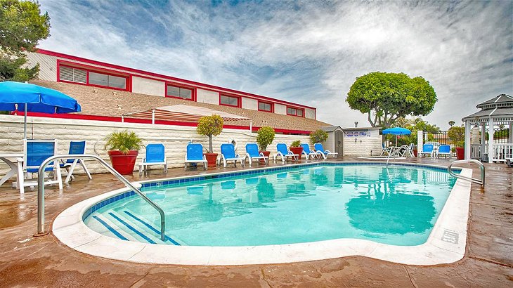 Photo Source: Best Western Surf City