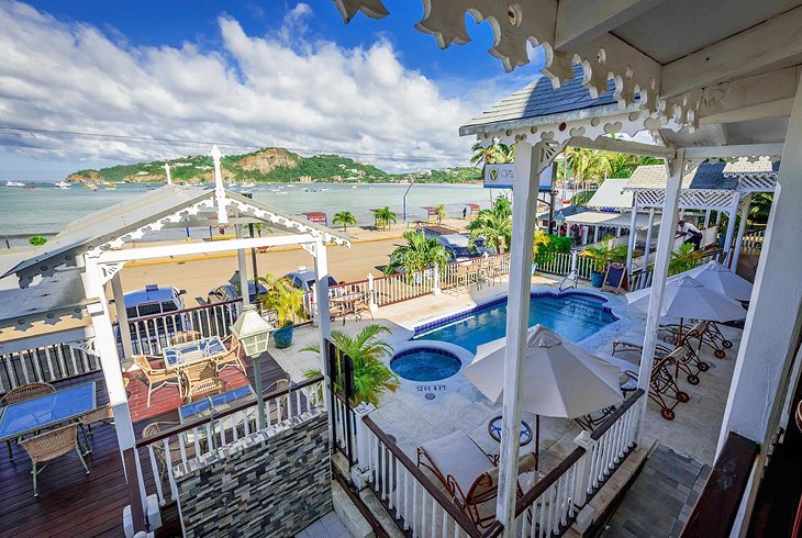 Photo Source: Hotel Victoriano